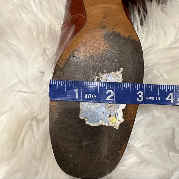 Vintage Burgundy Heels Pumps - Picture 11 of 14